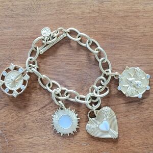 NWOT Spartina 449 Gold Charm Bracelet with Heart and Sun Pendants